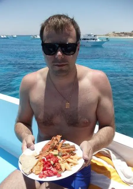 Я Alex, 40, из Нижнего Тагила, ищу знакомство для постоянных отношений