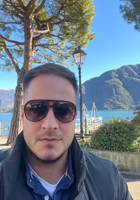 Rok из Александрова, мне 32, познакомлюсь на одну ночь