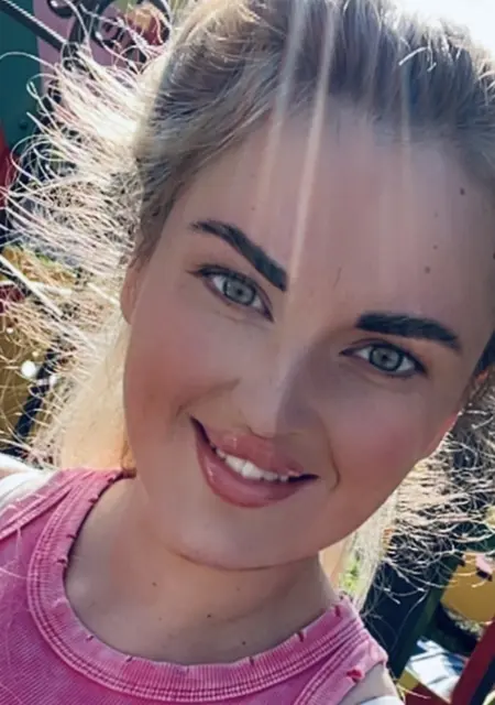 Я Виктория, 29, из Тамбова, ищу знакомство для постоянных отношений