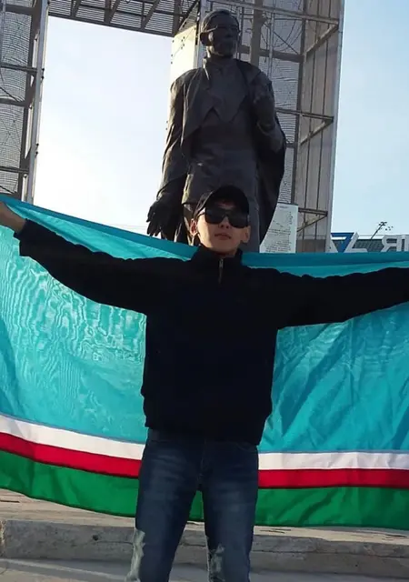 Я Петр, 28, знакомлюсь без обязательств в Якутске