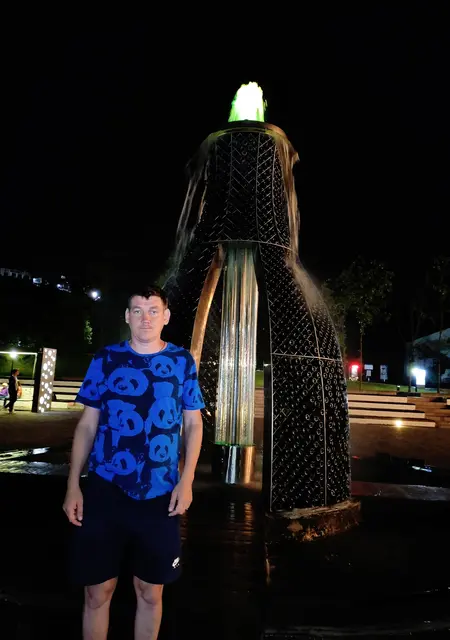 Я Михаил, 39, знакомлюсь на одну ночь в Рязани