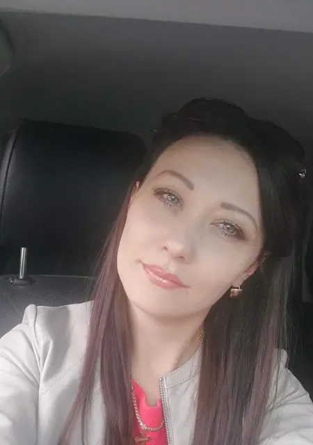 Я Ирина, 40, знакомлюсь для совместных путешествий в Новосибирске