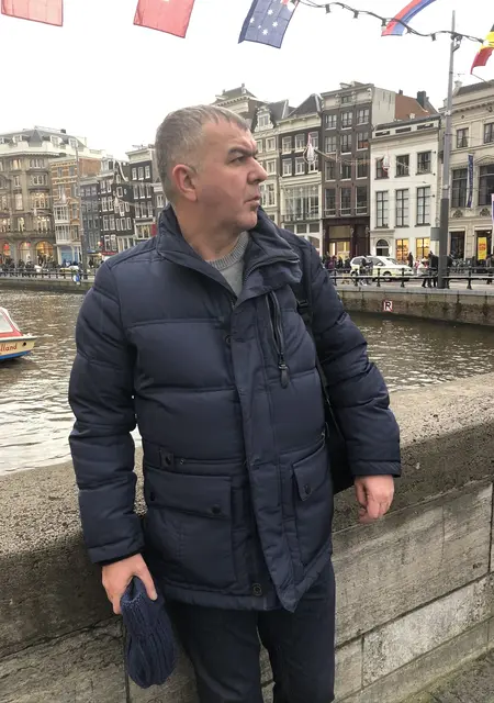 Я Эльчин, 50, знакомлюсь на одну ночь в Санкт-Петербурге