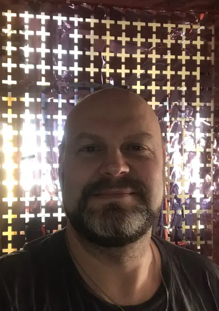 Алексей из Озерска, мне 48, познакомлюсь на одну ночь