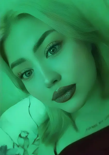 Дашенька из Гродно, мне 21, познакомлюсь для постоянных отношений