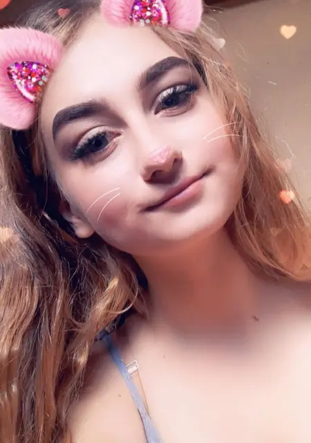 Катя из Киселевска, ищу на сайте общение