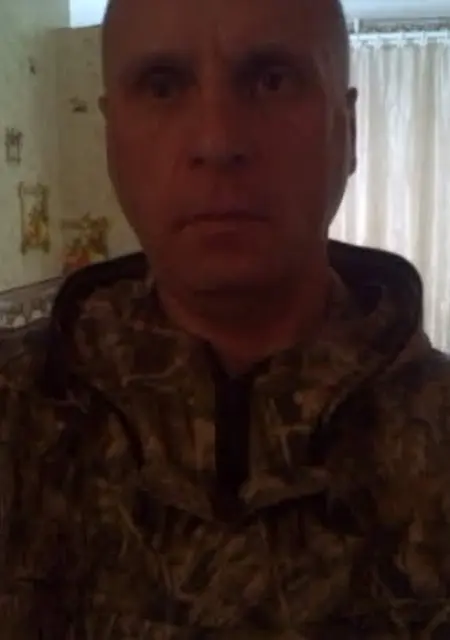 Я Костя, 49, из Магадана, ищу знакомство для постоянных отношений