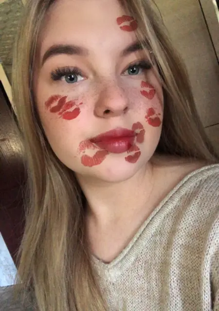 Ангелина из Перми, ищу на сайте знакомства на одну ночь