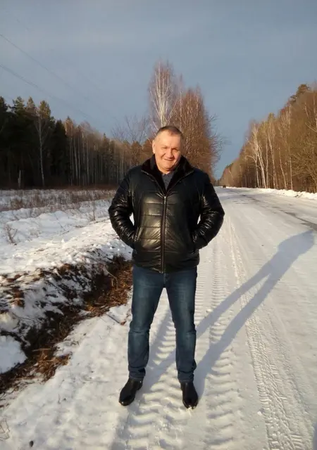 Олег из Набережных Челнов, мне 56, познакомлюсь для вирта