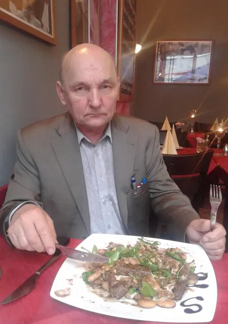 Я Владимир Алексееви, 25, знакомлюсь на одну ночь в Дзержинске