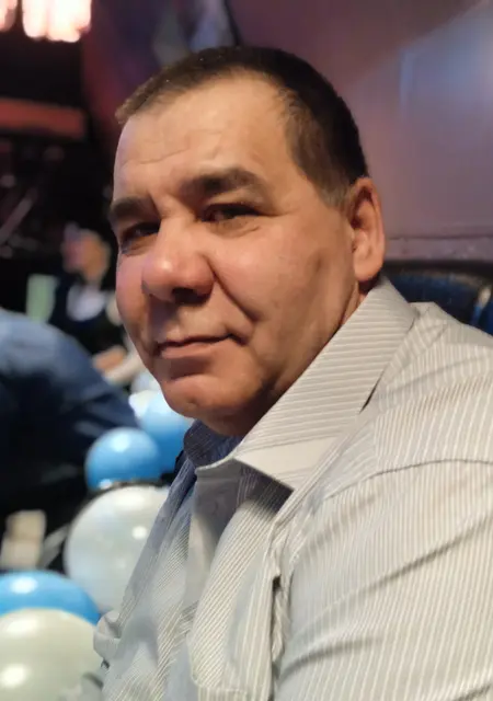 Талгат из Самары, мне 59, познакомлюсь на одну ночь