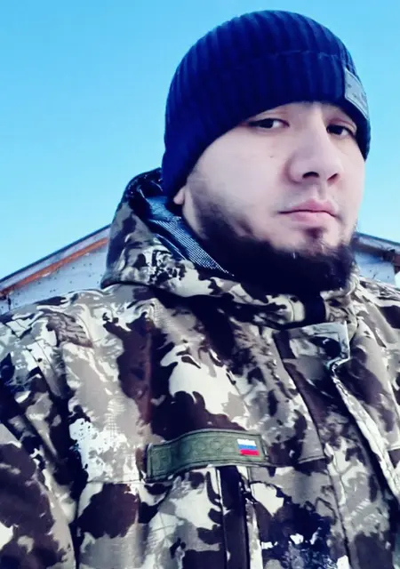 Rauf из Екатеринбурга, ищу на сайте общение