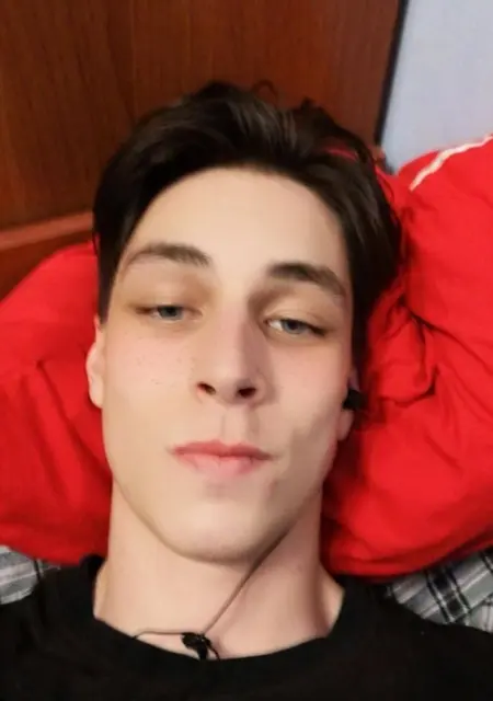 Альфач из Дербента, мне 23, познакомлюсь для постоянных отношений