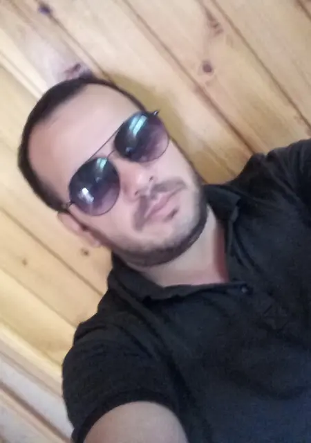 Я Руслан, 39, знакомлюсь на одну ночь в Туле