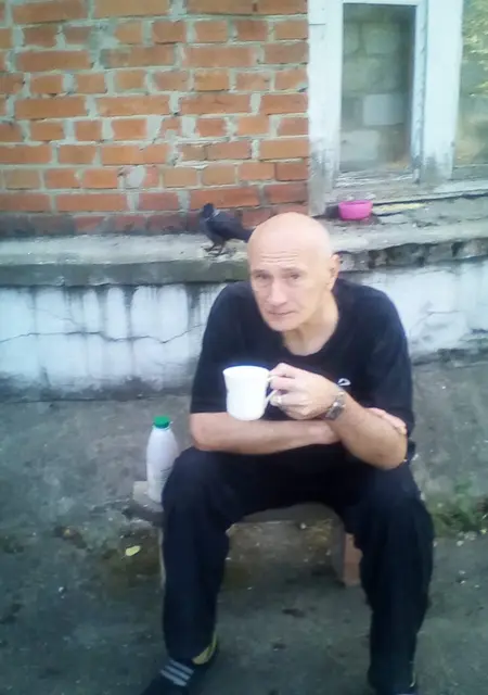 Валера из Воронежа, мне 56, познакомлюсь на одну ночь
