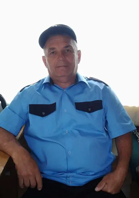 Равиль из Казани, ищу на сайте знакомства без обязательств