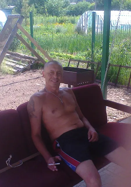 Я Валерий, 49, знакомлюсь для дружбы в Орле
