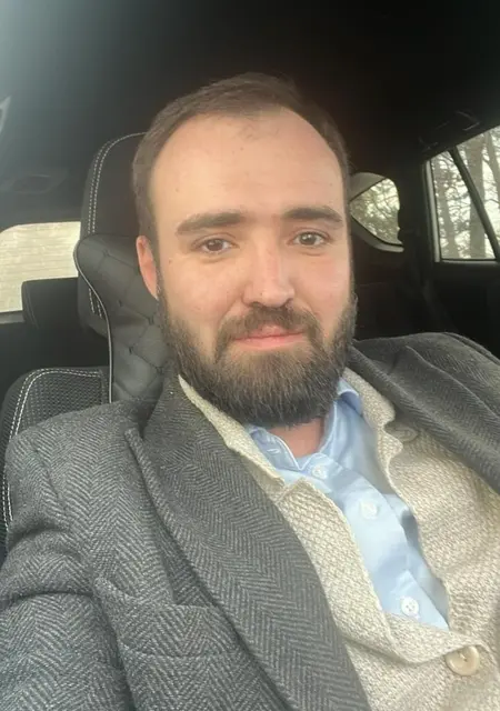 Михаил из Нальчика, ищу на сайте знакомства на одну ночь