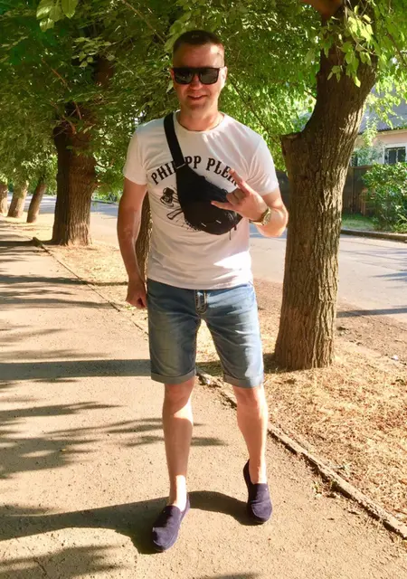 Gosha из Николаева, ищу на сайте общение