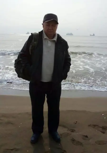 Я Юрий, 55, знакомлюсь на одну ночь в Находке