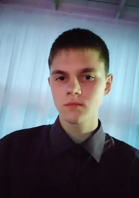 Никита из Миасса, мне 20, познакомлюсь на одну ночь