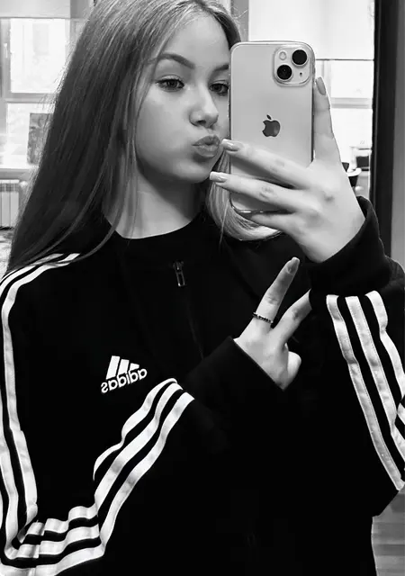 Я Alice, 18, из Иркутска, ищу знакомство для дружбы