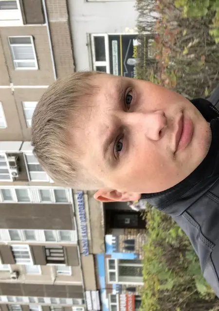 Алексей из Зеленограда, мне 38, познакомлюсь на одну ночь