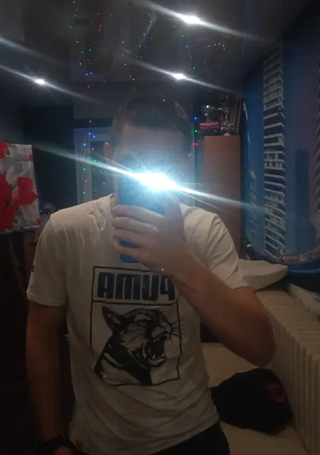 Я Алексей, 23, знакомлюсь на одну ночь в Магадане