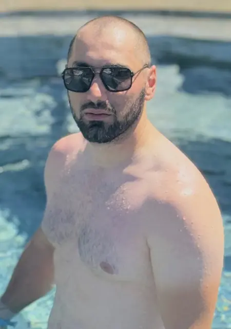 Я David, 33, из Казани, ищу знакомства без обязательств