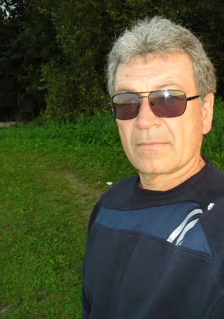 Семен из Альметьевска, мне 54, познакомлюсь для приятного времяпровождения