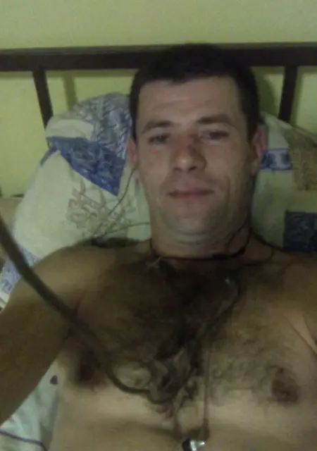 Я Юрий, 39, знакомлюсь на одну ночь в Долгопрудном