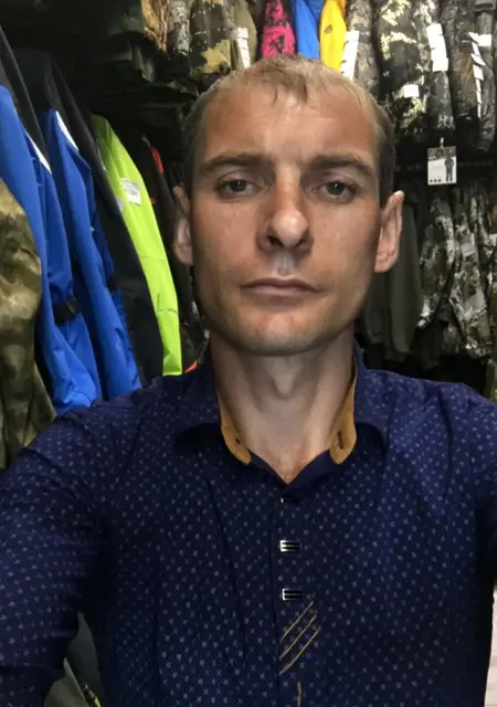 Игорь из Лесозаводска, мне 40, познакомлюсь для общения