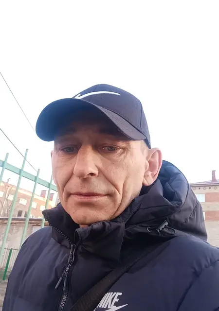 Sanya из Омска, мне 54, познакомлюсь на одну ночь