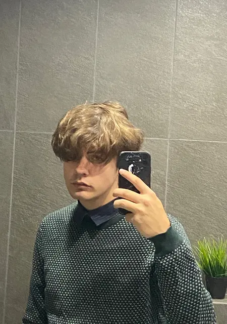 Я Никита, 18, знакомлюсь для приятного времяпровождения в Волгограде