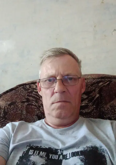 Я Гена, 55, из Уфы, ищу знакомство для постоянных отношений