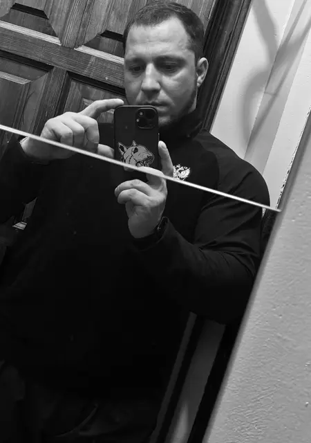 Алексей из Коврова, мне 33, познакомлюсь для общения