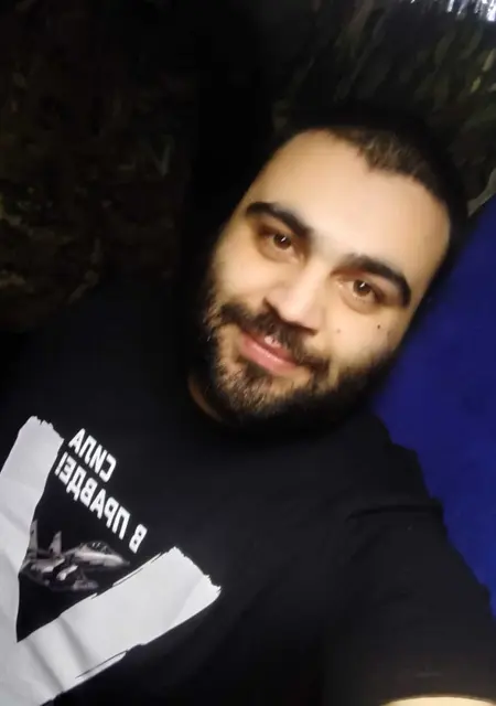 Artur из Магадана, ищу на сайте знакомства без обязательств