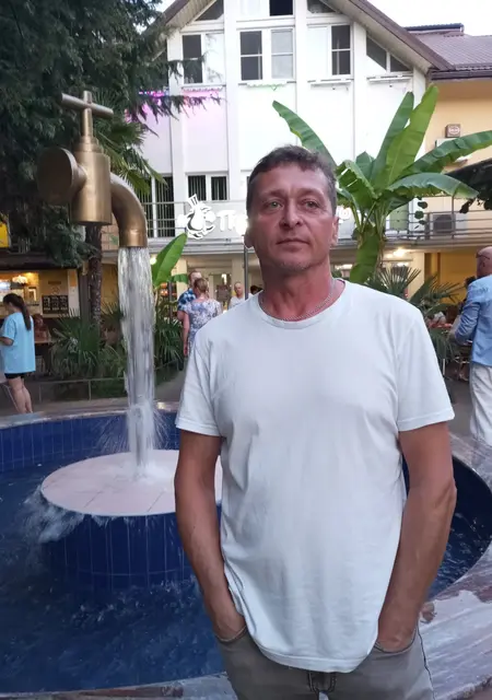 Сергей из Краснодара, мне 53, познакомлюсь для общения