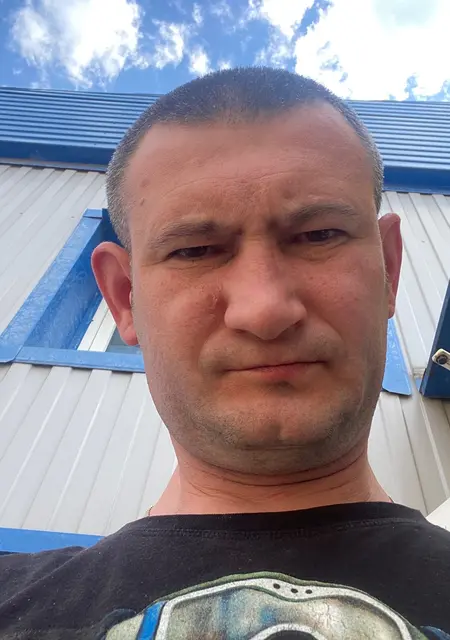 Я Макс, 39, знакомлюсь без обязательств в Тольятти