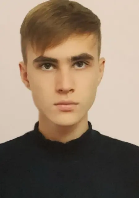 Максим из Хабаровска, ищу на сайте знакомства на одну ночь