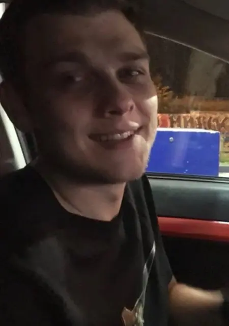 Nik из Москвы, ищу на сайте приятное времяпровождение