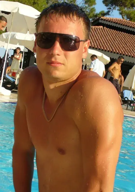 Дмитрий из Климова, мне 38, познакомлюсь на одну ночь