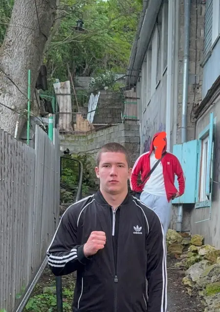 Я Илья, 18, знакомлюсь без обязательств в Ставрополе