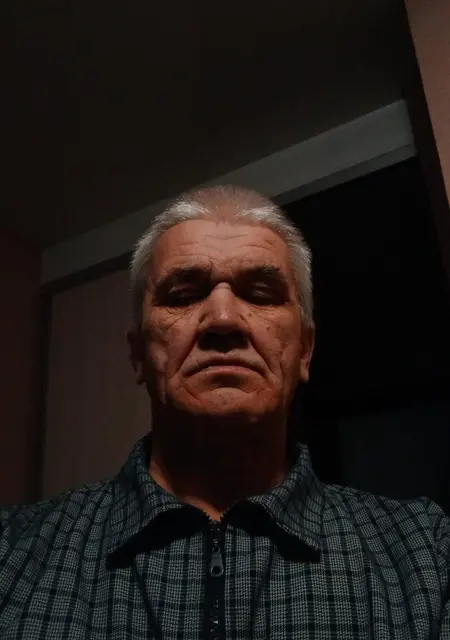 Анат из Кирова, мне 64, познакомлюсь без обязательств