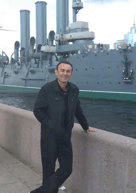 Я Алекс, 56, из Сургута, ищу знакомство для постоянных отношений