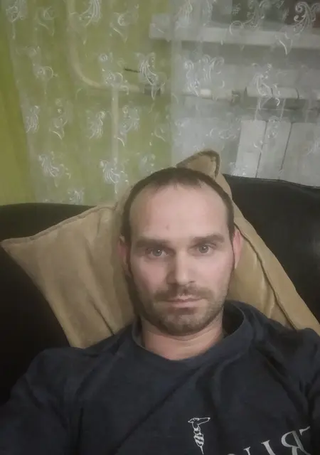 Я Игорь, 41, знакомлюсь без обязательств в Сафонове