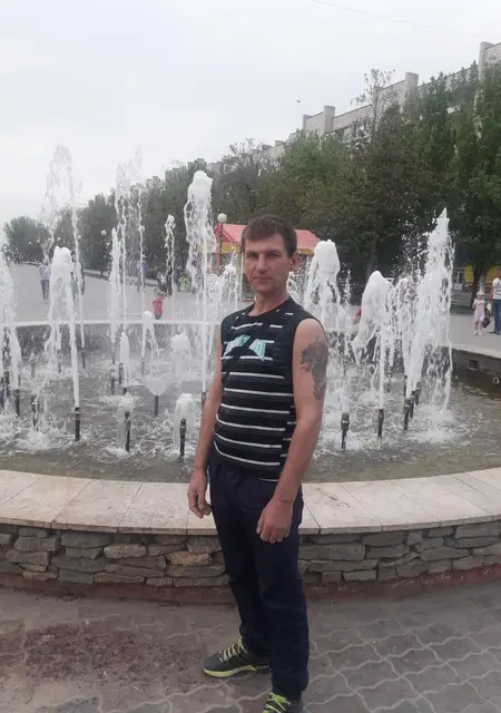 Андрей из Волгограда, мне 50, познакомлюсь без обязательств