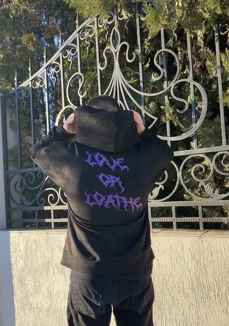 Я Дмитрий, 25, из Славянска-на-Кубани, ищу знакомства на одну ночь