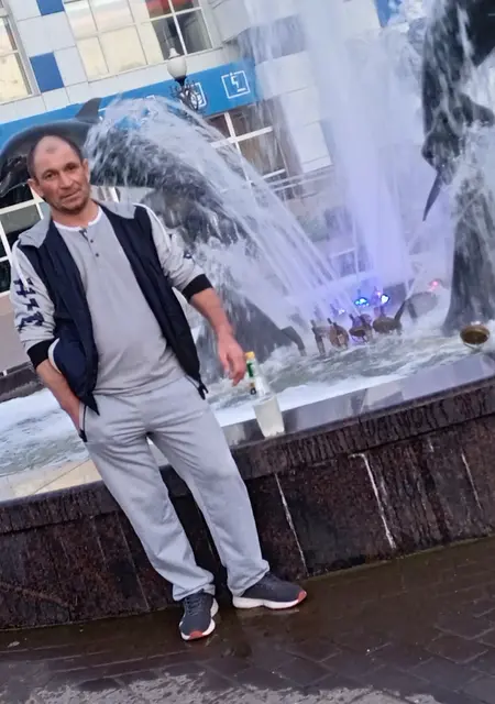 Я Николай, 40, знакомлюсь на одну ночь в Коломне