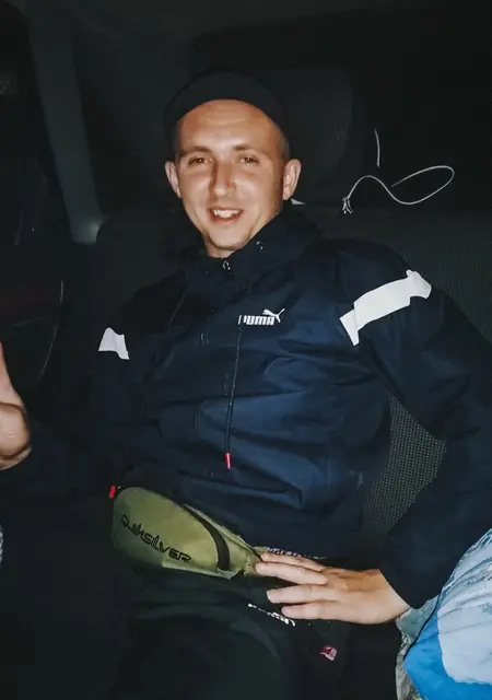 Я Дмитрий, 30, знакомлюсь для дружбы в Ялте